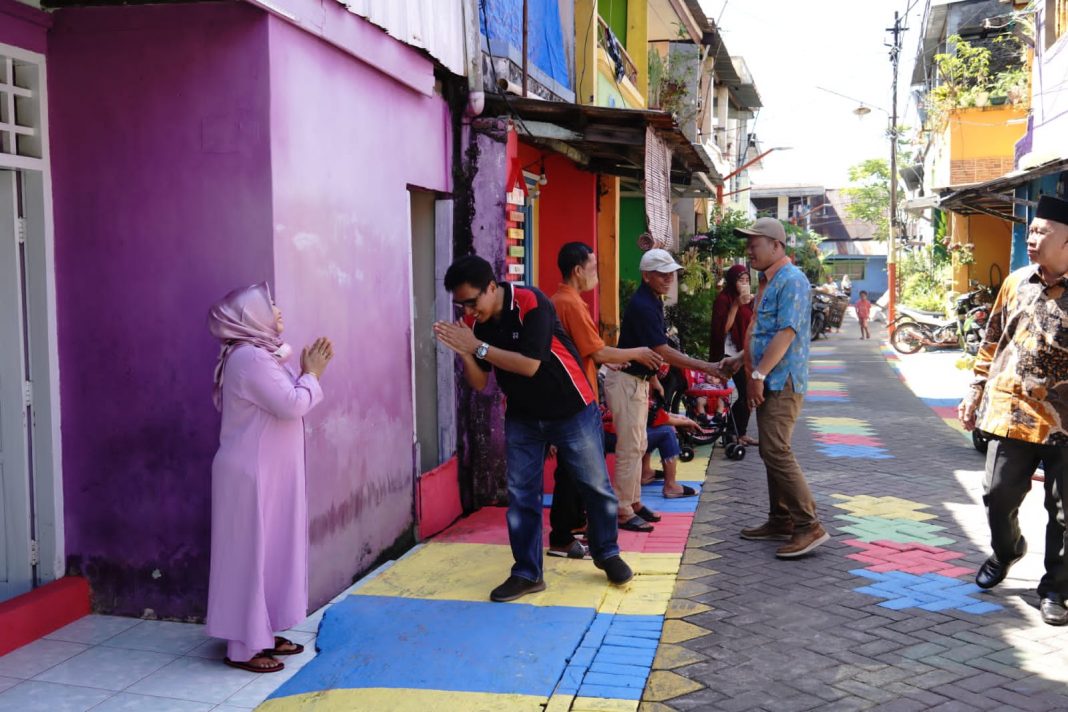 ccfb27bb057dd428e2e1c9bd444123f84e704afaf0c580d954c08272d50a1ac9.0